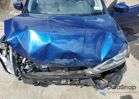 2018 Nissan Sentra S z USA, uszkodzony, nr VIN 3N1AB7AP2JY271557